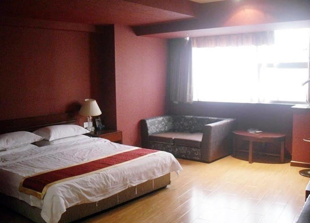 Chongqing Tianshun Hotel Eksteriør billede
